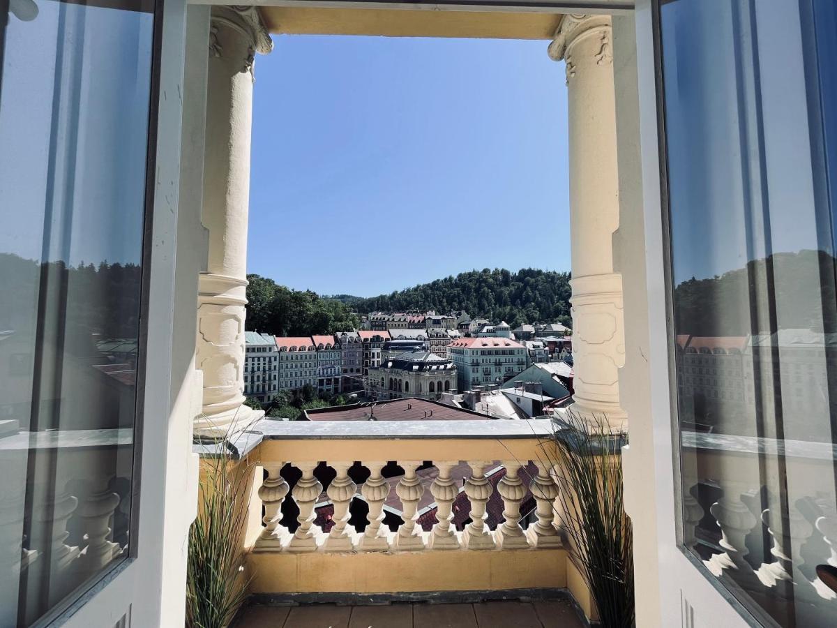 Bohemian City - Amazing View, Garage Karlsbad Exteriör bild